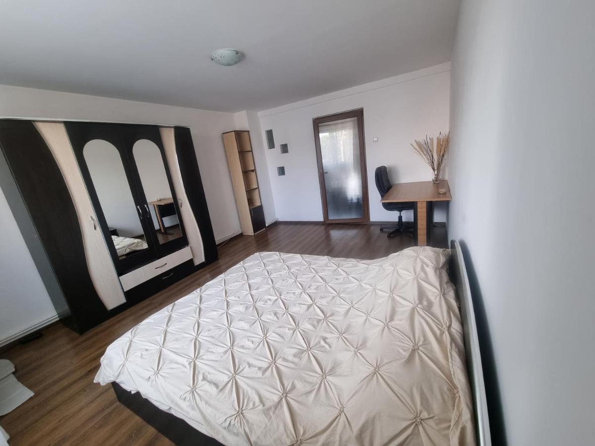 Apartament Central Piteşti Exterior foto